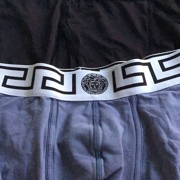 Bundle of under shorts one Vercase  one pair of Pair of Thieves both size large - Picture 3 of 7